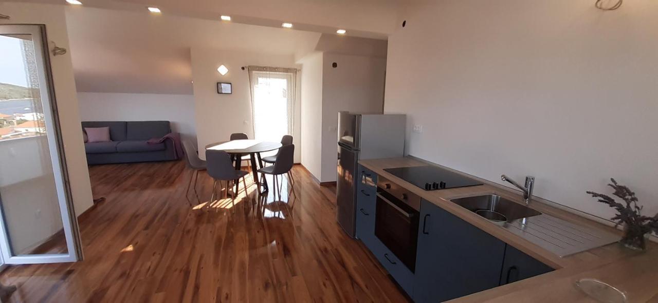 Apartmani Rita Slatine Exterior foto