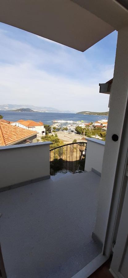 Apartmani Rita Slatine Exterior foto