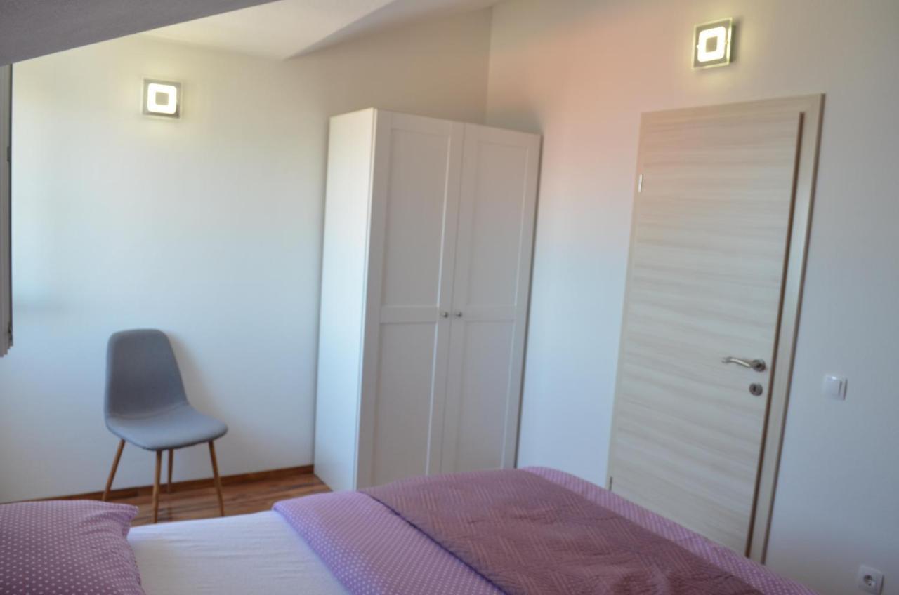 Apartmani Rita Slatine Exterior foto