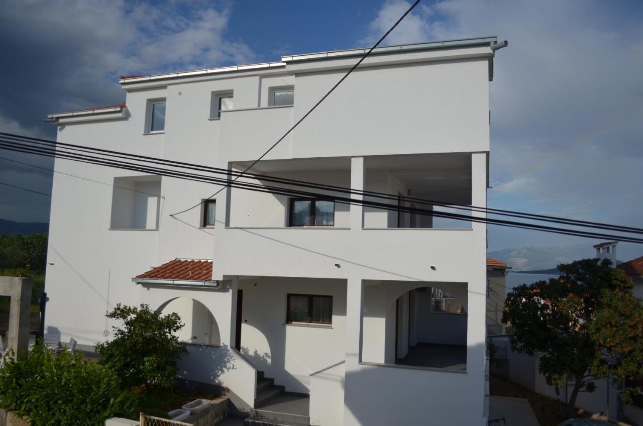Apartmani Rita Slatine Exterior foto